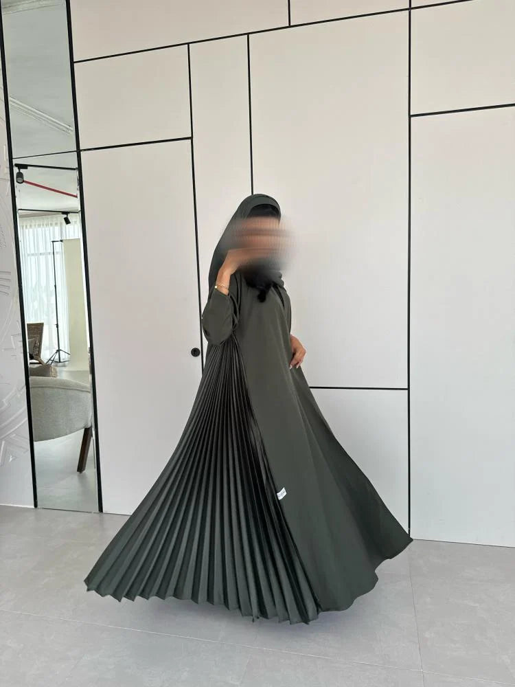 Regal Green Full-Length Abaya with Pleated Details