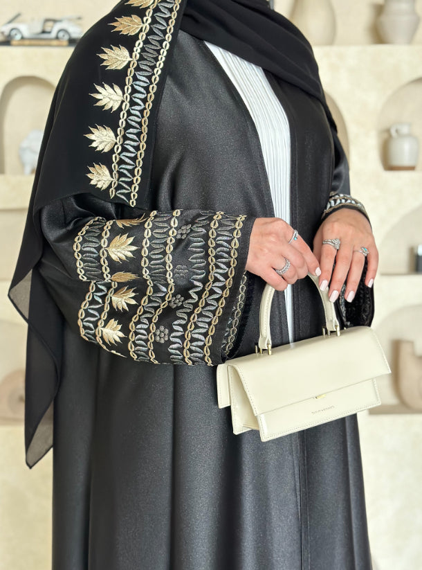 Gold And Silver luxurious abaya adorned with embroidery