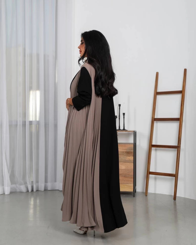 Pleated Abaya with matching pants and Shyla