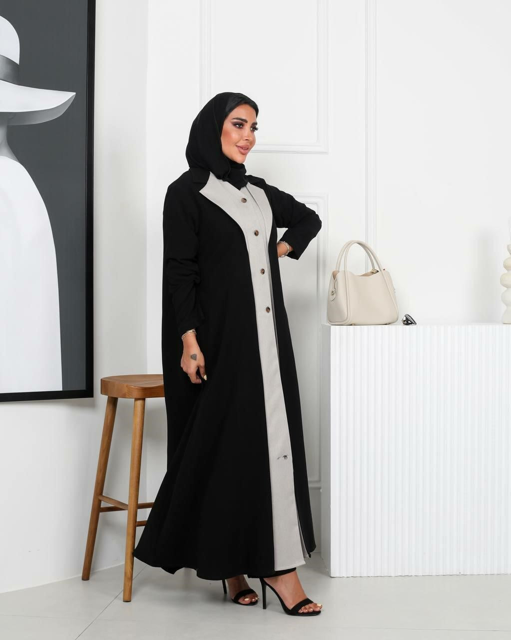 Black crepe abaya with beige