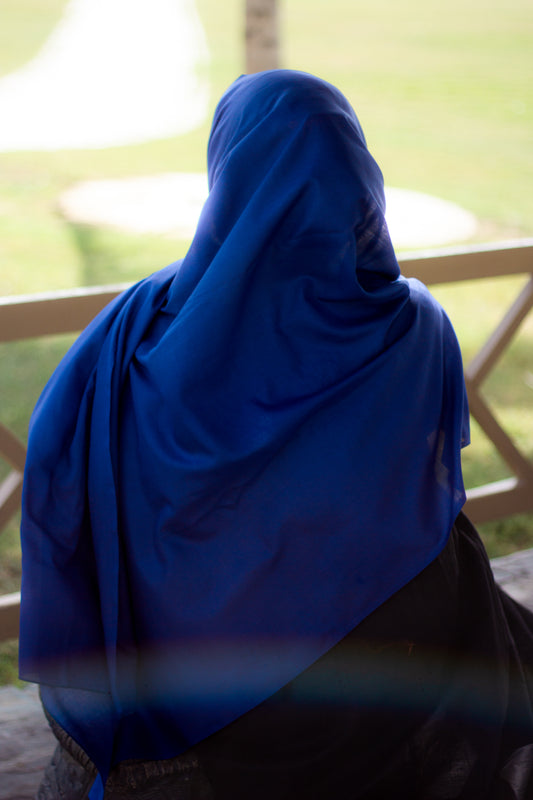 Relaxed Soft Lawn Hijab, Royal Blue