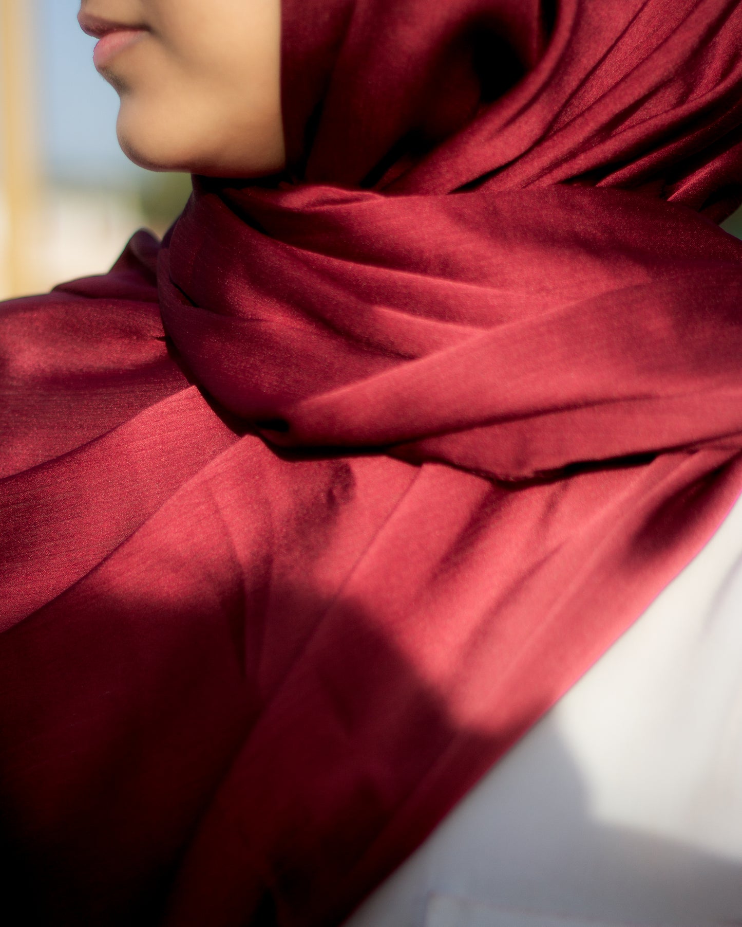 Divine Crinkle Silk Hijab, Maroon